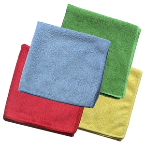 CleanWorks Microfibre Cloth Red